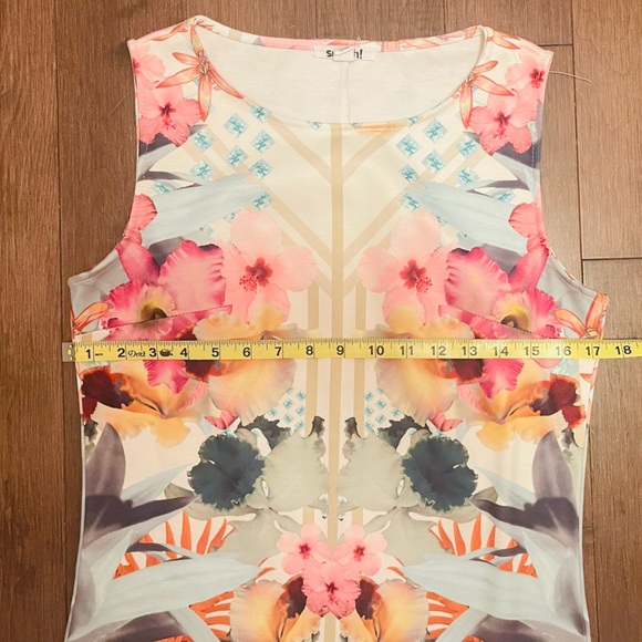 Orchid Kaleidoscope High Neck Structured Dress - Picture 5 of 10